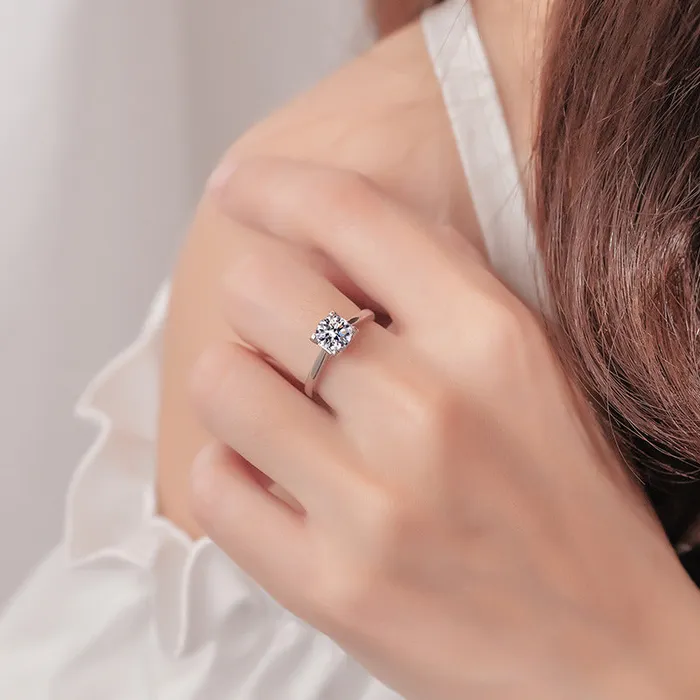 Trendolla Jewelry Rings Simple Vshaped Moissanite Diamond Ring